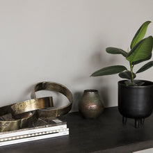 Load image into Gallery viewer, Green Kojo Vase