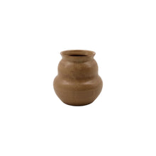 Load image into Gallery viewer, Camel Juno Vase