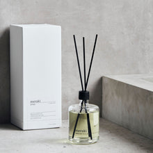 Load image into Gallery viewer, Shadow Lake Glass Reed Diffuser