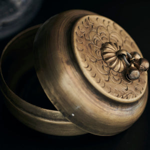 Linna Brass Storage
